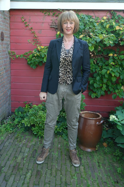 Grey green baggy trousers with jacket and animal print