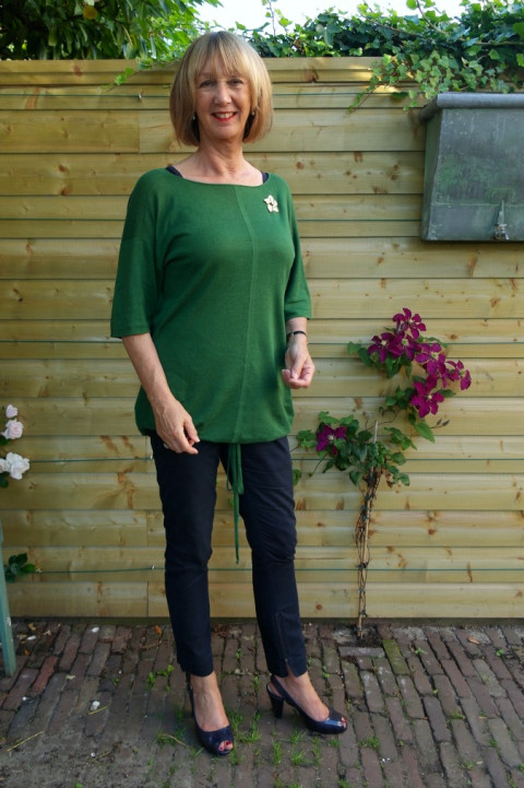 Green knitted Max Mara tunic - No Fear of Fashion