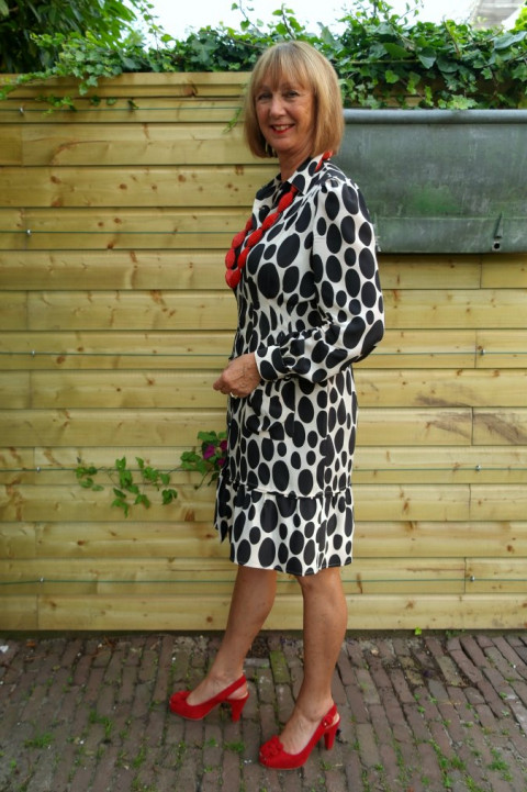 Oval polka dot summer dress - No Fear of Fashion