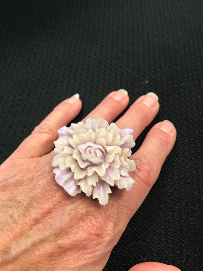 lilac and cream plastic rose ring