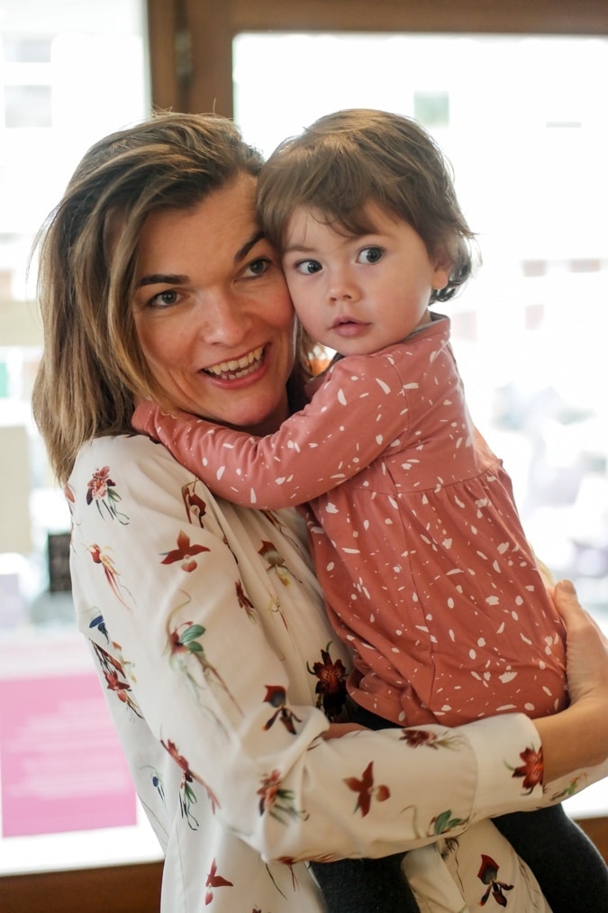 Anke with her daughter