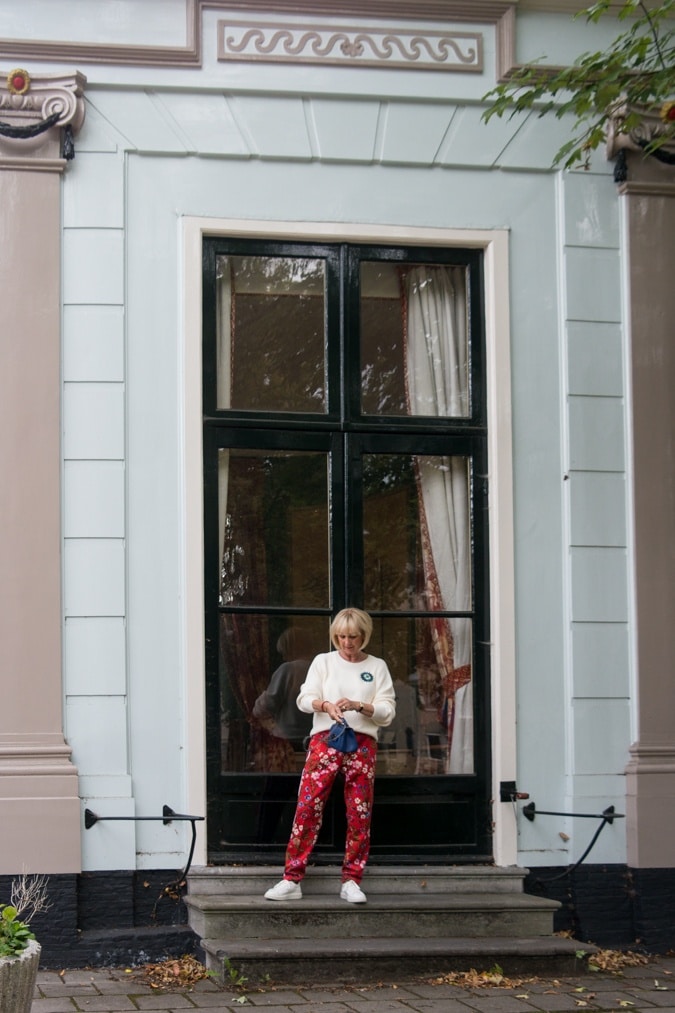 Floral red trousers with side stripe