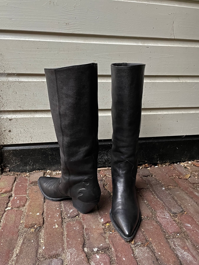 Black boots Officine Creative