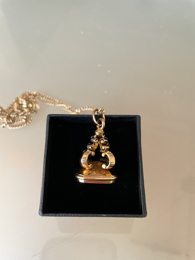 antique gold pendant