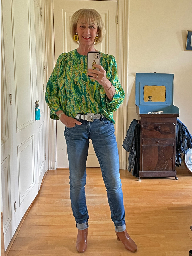 green and yellow blouse