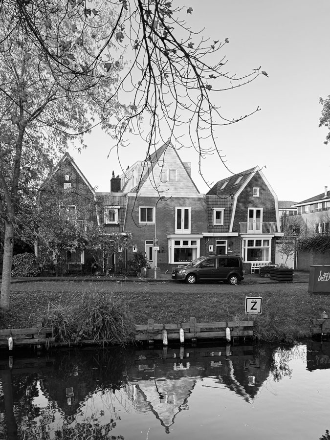 Photo Assignment black and white