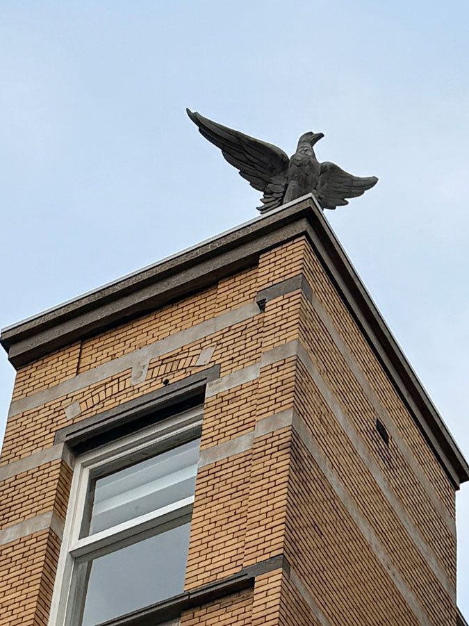 Eagle statue in The Hague