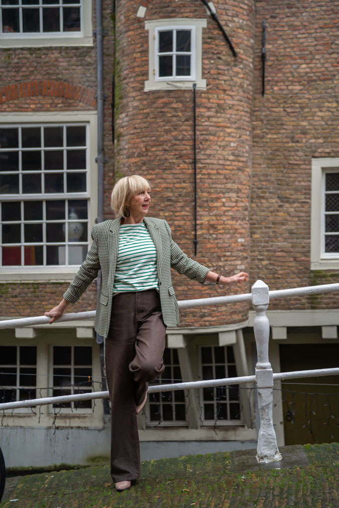 green and cream houndstooth blazer