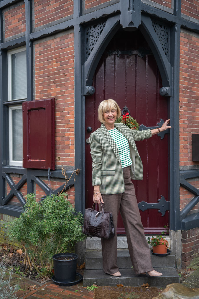 green and cream houndstooth blazer