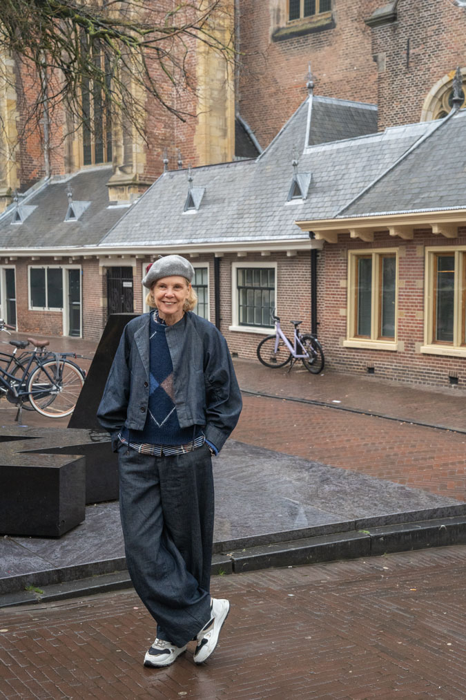 Sylvia of 40PlusStyle