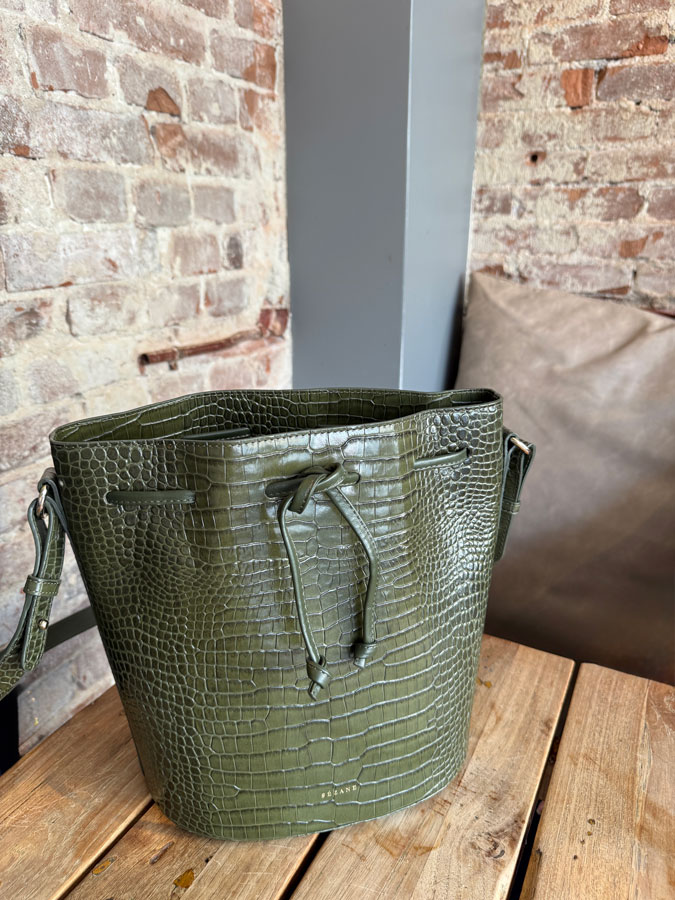 Green bag by Sézane