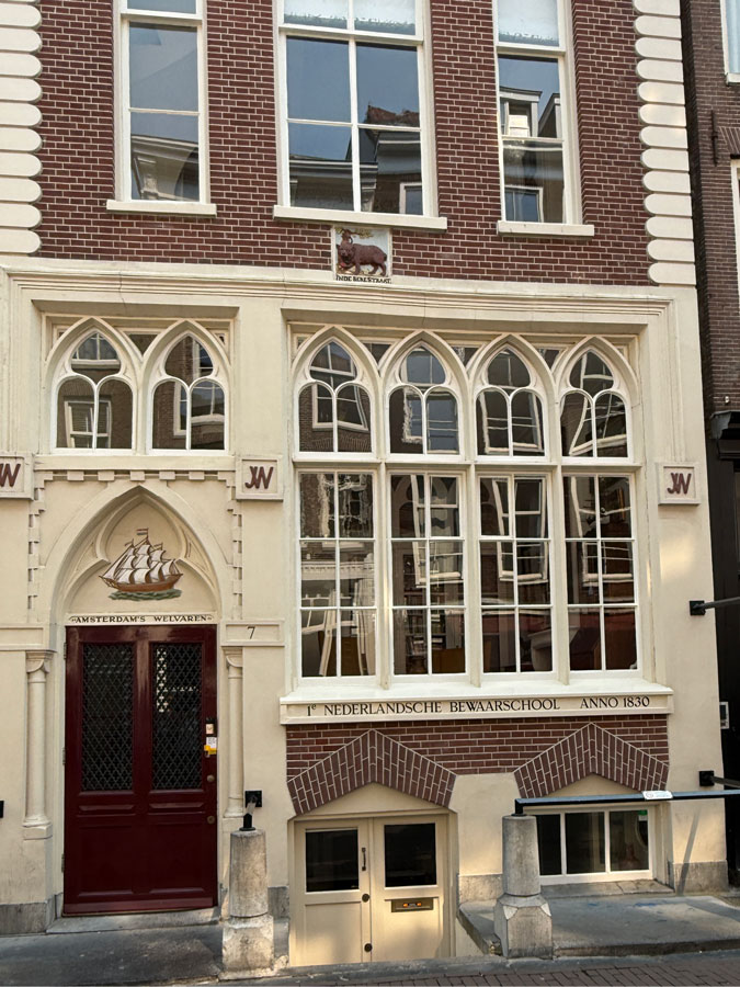 Amsterdams Welvaren house