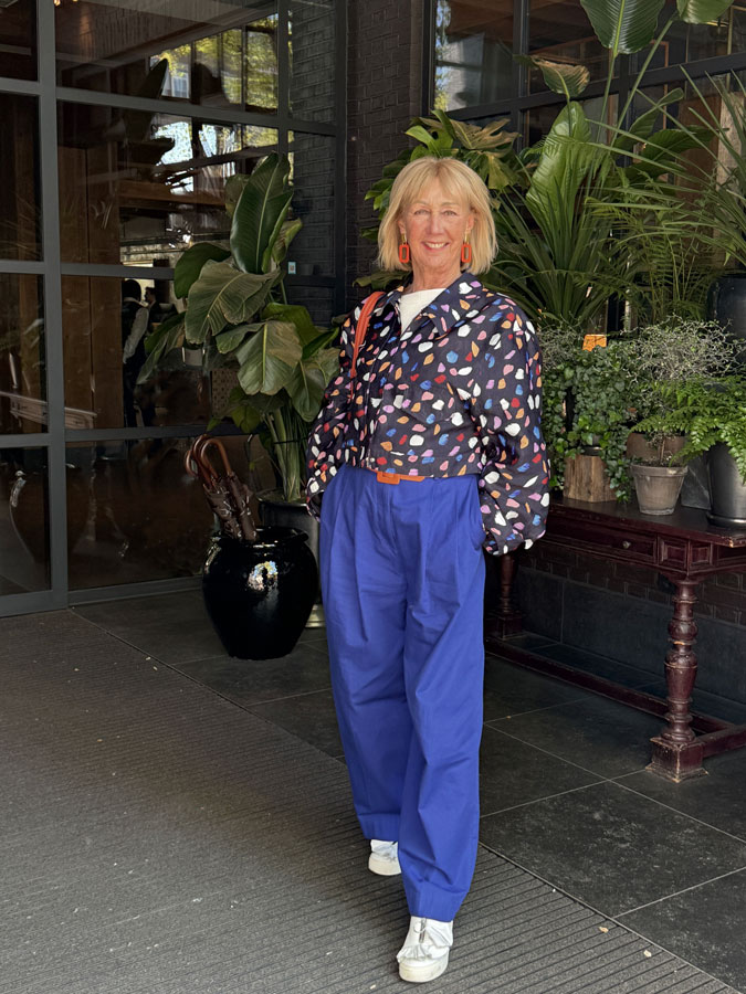 Blue, white and orange outfit