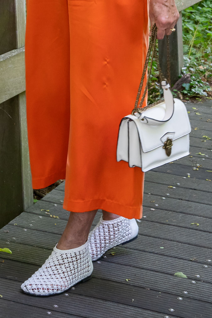 White sock shoes