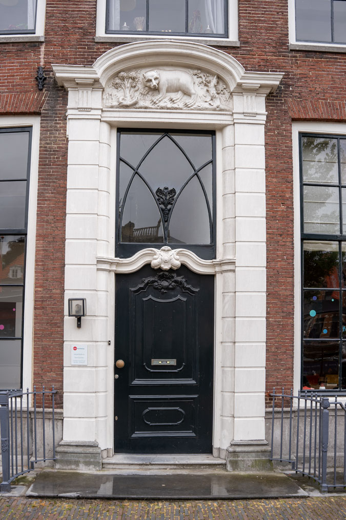Door in Haarlem
