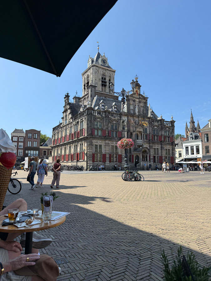 Delft main square