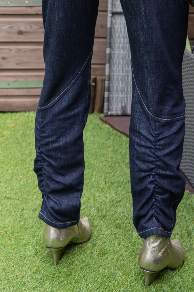 dark blue jeans