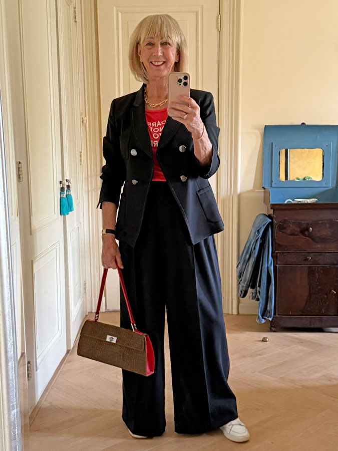Piazza Sempione suit